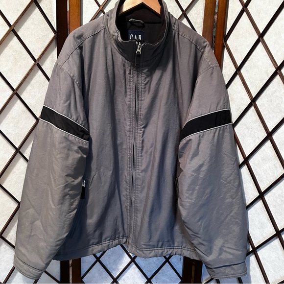 GAP Men’s Gray & Black Zip Front Winter Coat Large - Picture 1 of 11